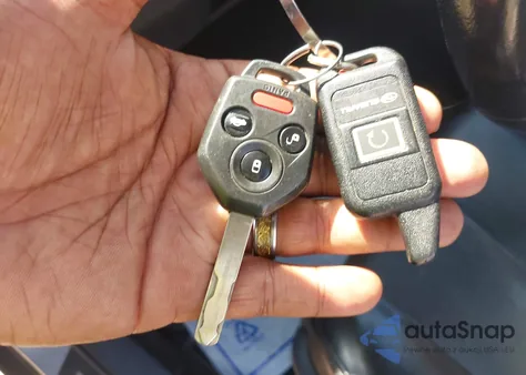 2014 Subaru Outback 2.5I Limited z USA, uszkodzony, nr VIN 4S4BRCLC9E3314219